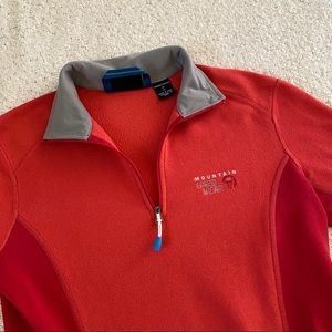 Mountain Hardware Quarter Zip